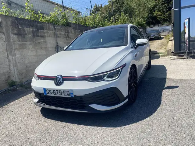 Volkswagen Golf view 8
