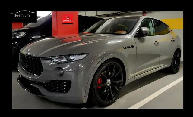 Maserati Levante 3.0 Turbo V6 "Premium Lackierung" Sound