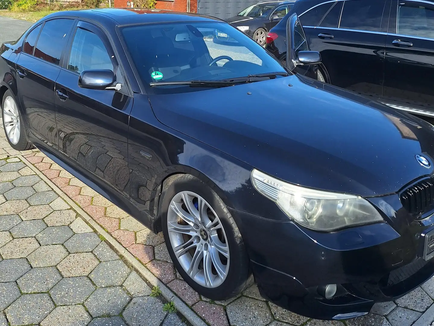BMW 525 5er 525i Aut. Negru - 2