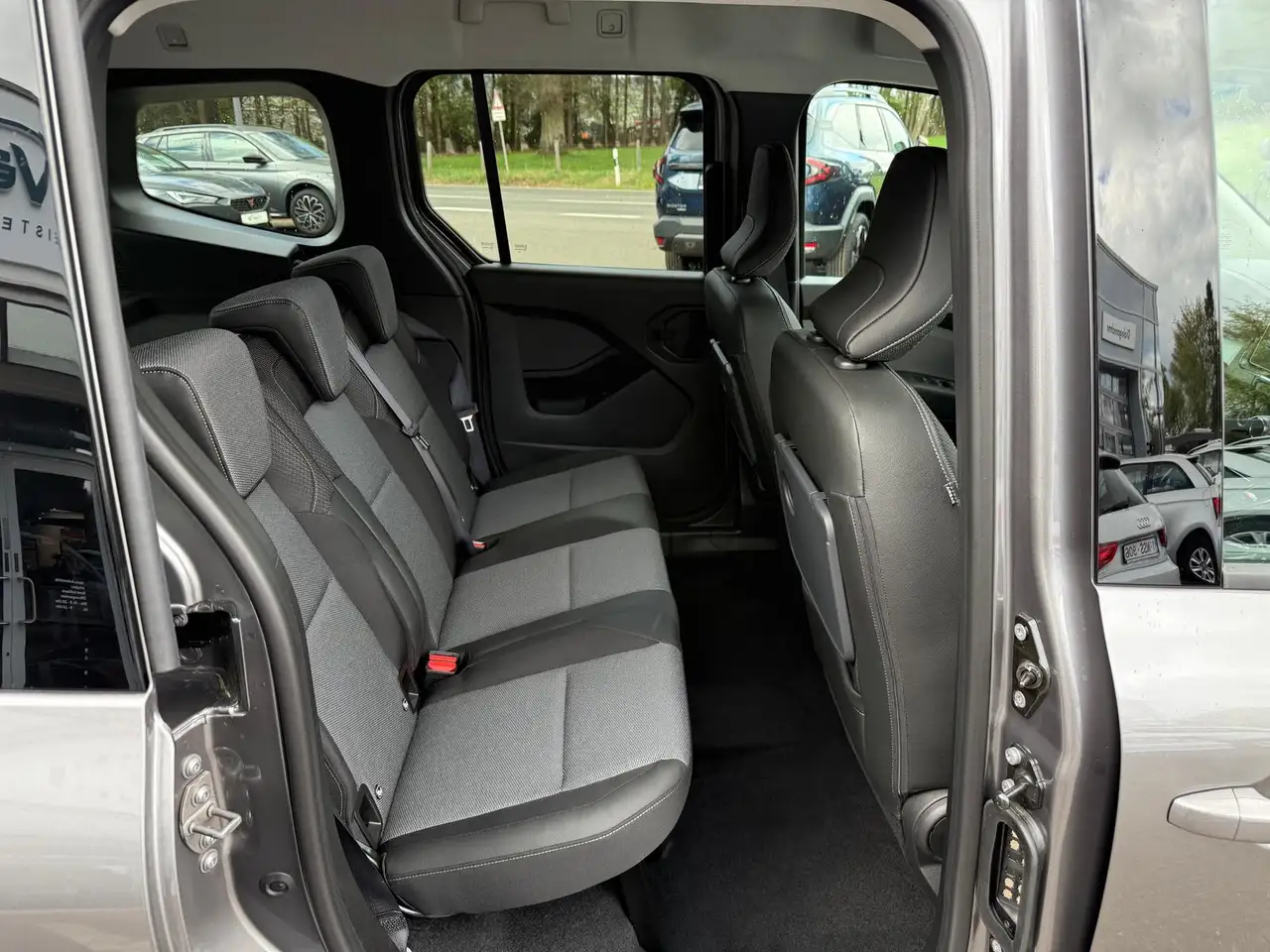 Renault Kangoo III Techno*RFK*SHZ*Navi*LED*FLA*AppCo*SHA 21