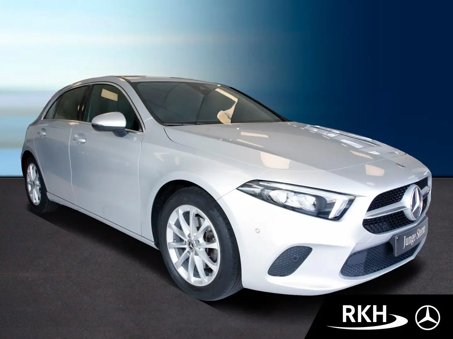 Mercedes-Benz A 200 A 200 Kompaktlimousine LED/Kamera/Progressive Navi Plateado - 2