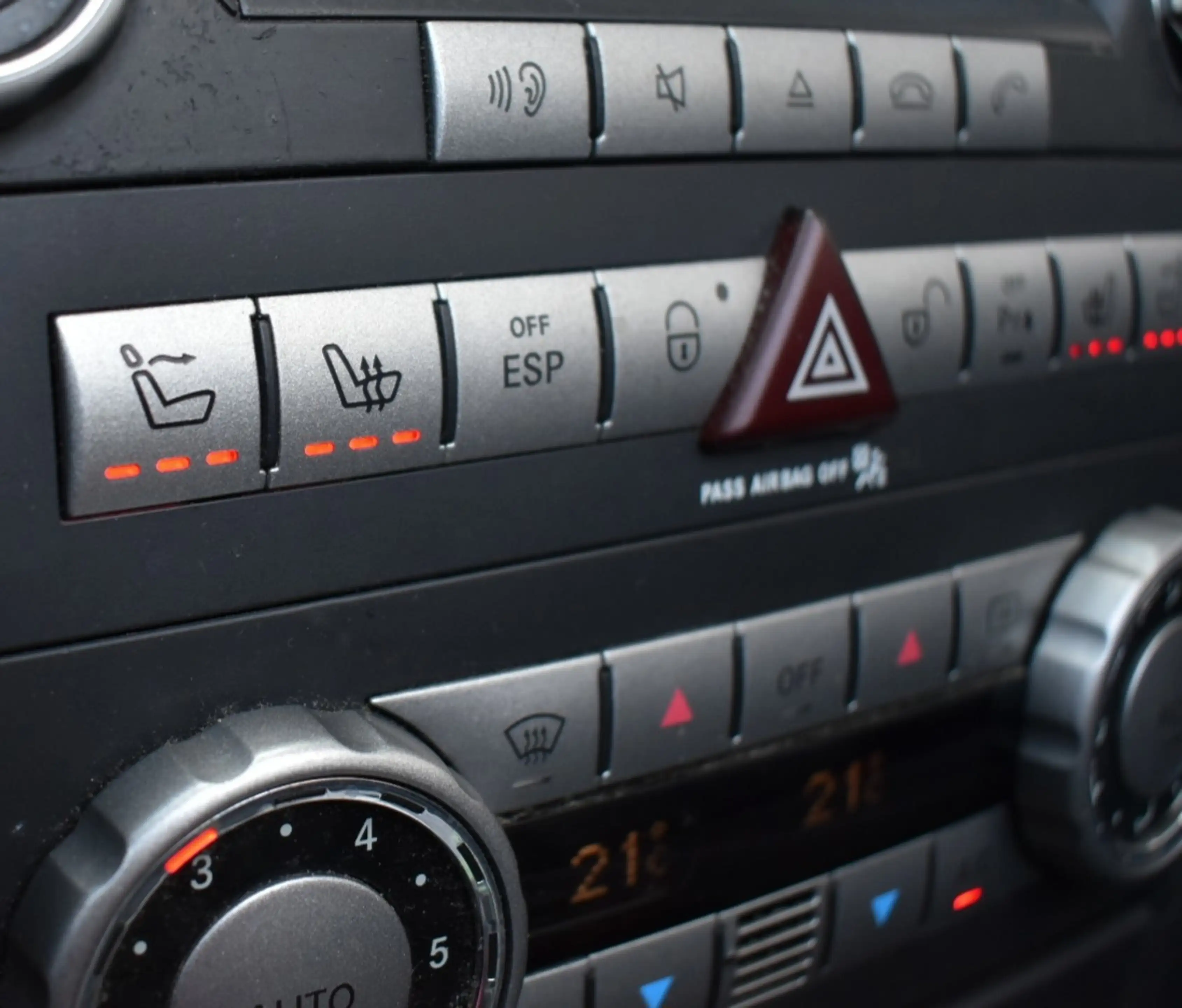 Mercedes-Benz SLK 200 K. Automaat airscarf dealer onderhouden — photo 13
