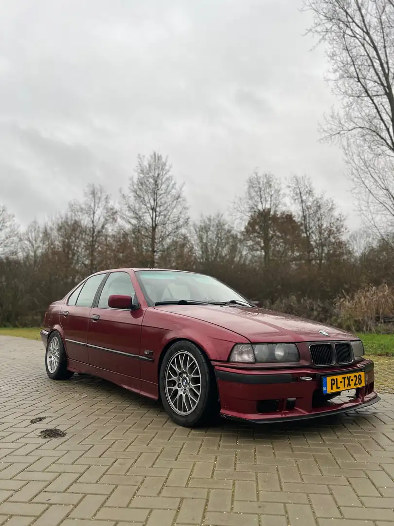 BMW 318 318iS e36 1996 manual - 1