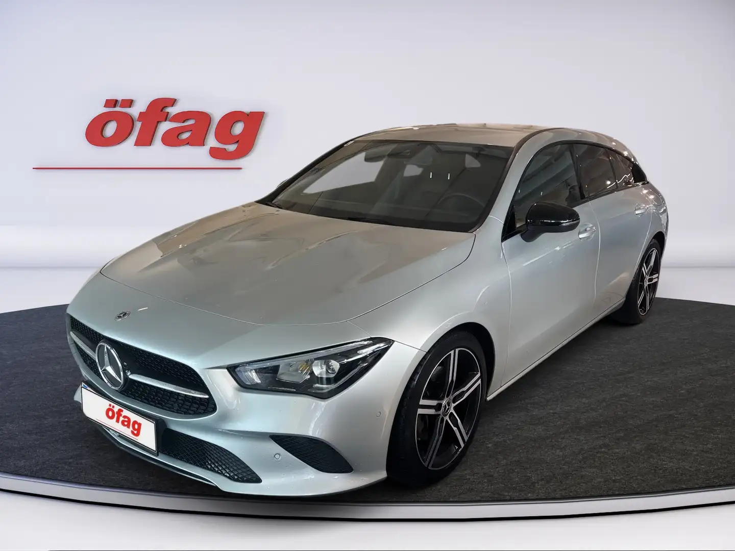 Mercedes-Benz CLA 200 d Shooting Brake 4MATIC Aut. Argent - 2