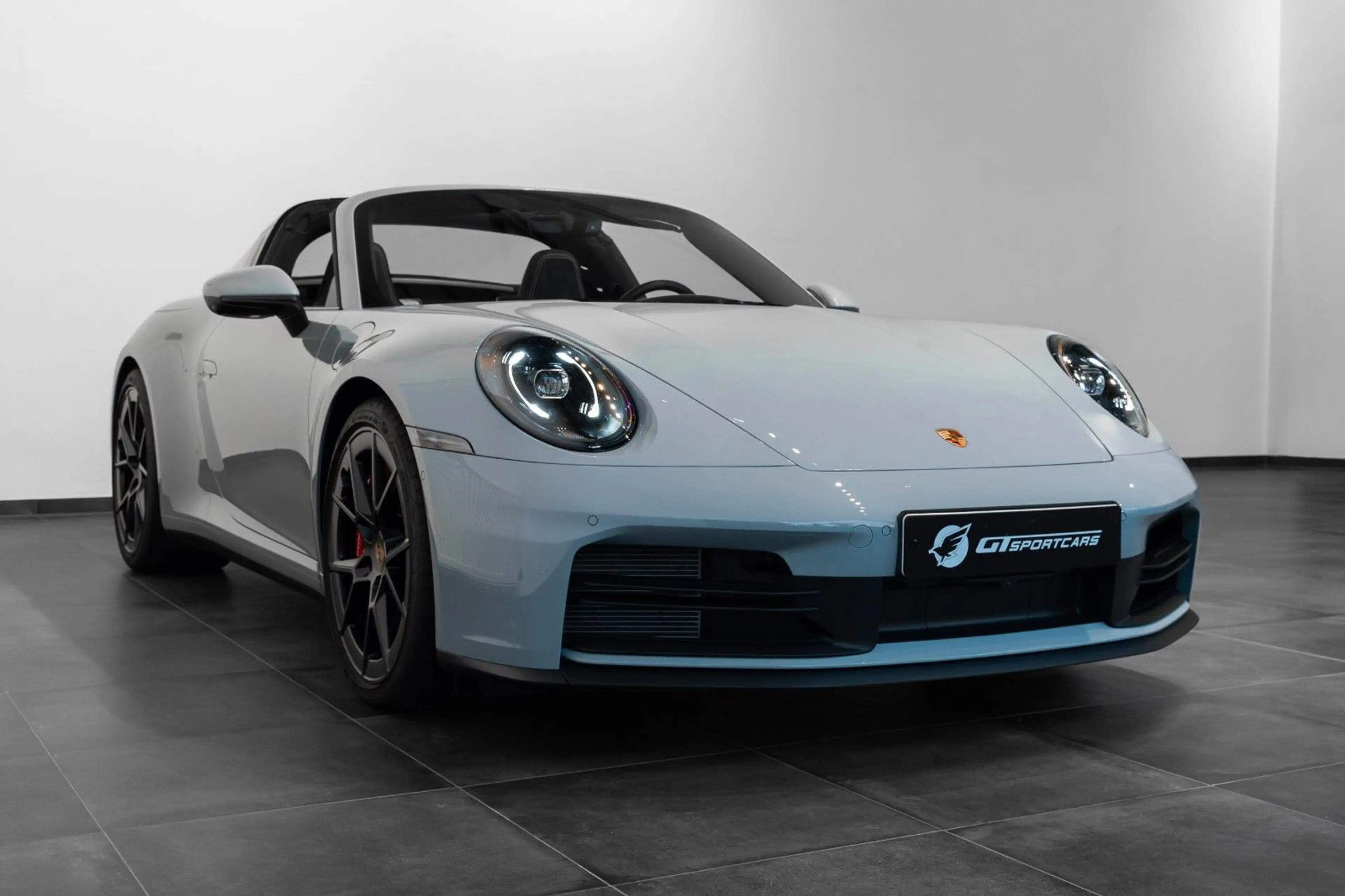 Porsche 992 Targa 4S SportAga I BOSE I 360° I Shadegreen — photo 4