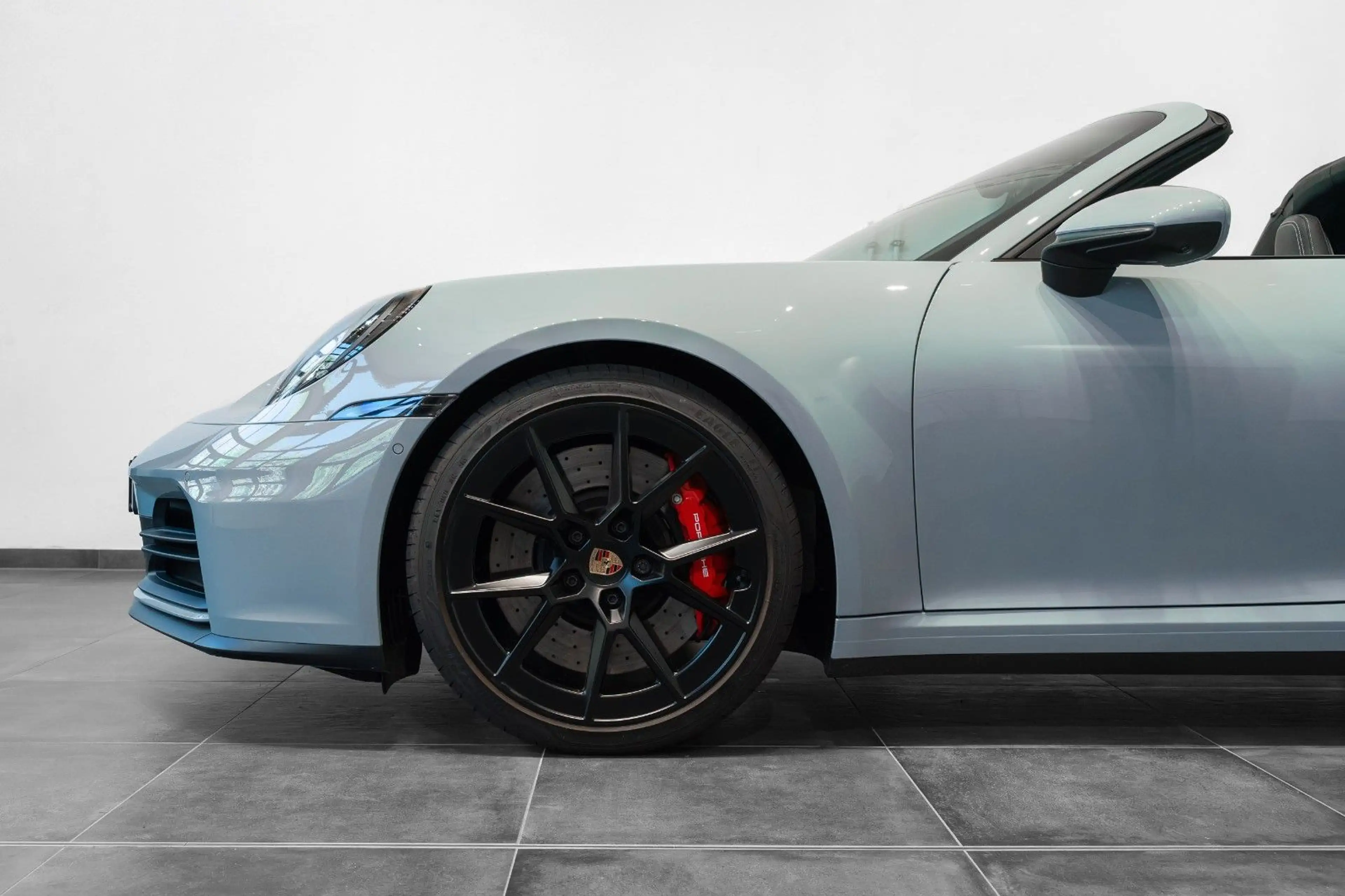 Porsche 992 Targa 4S SportAga I BOSE I 360° I Shadegreen — photo 10