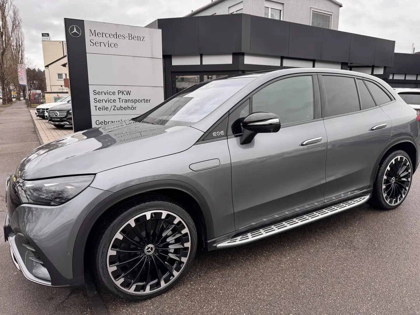 Mercedes-Benz EQE 500 4M SUV*AMG*Hyper*Pano*AHK*22 Zoll* Gris - 2