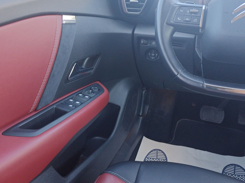 Citroen C4 Shine Pack EAT8 *Leder/ACC/Camera/Head-Up* — photo 12
