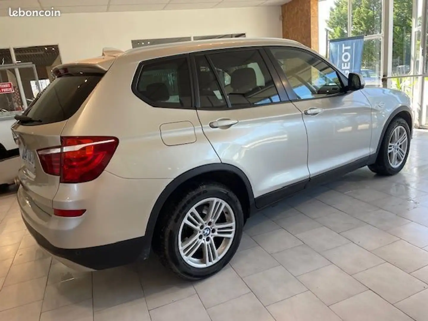 BMW X3 Sdrive 18 dA 150cv BUSINESS Gris - 2