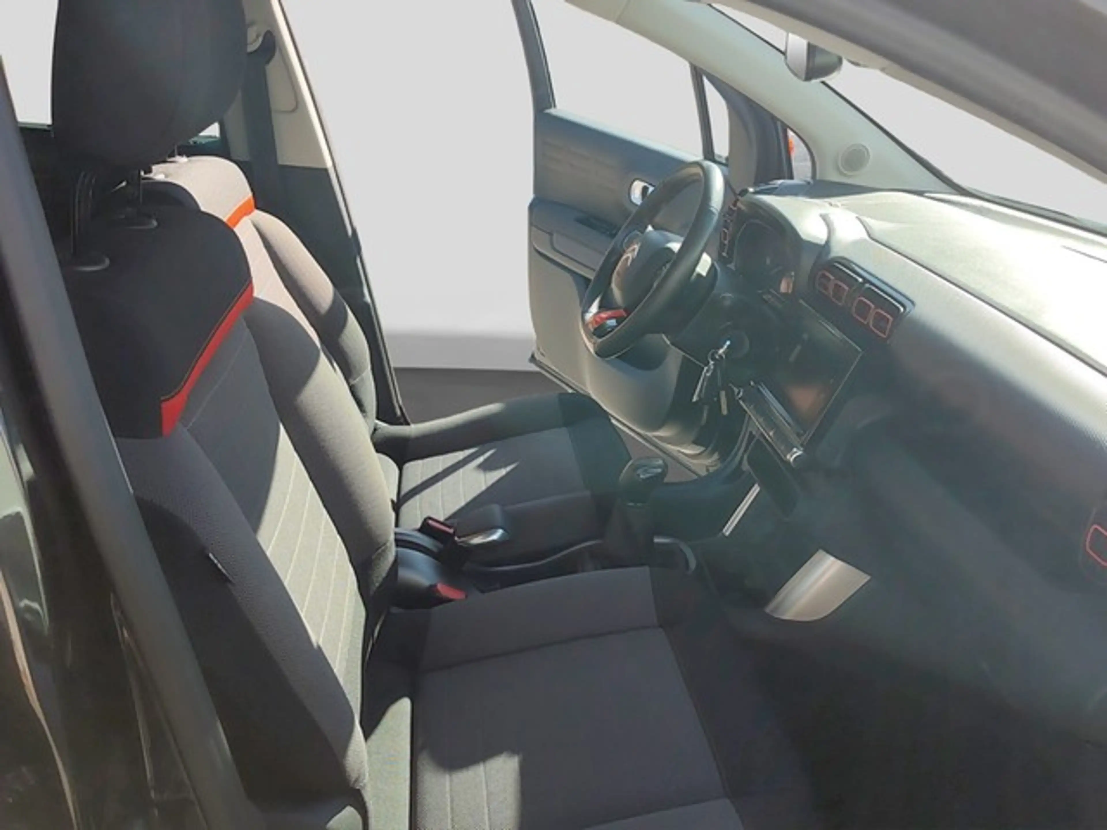 Citroen C3 Aircross Feel PDC KLIMAAT TEMPOMAT APPLE CARPLAY — photo 9