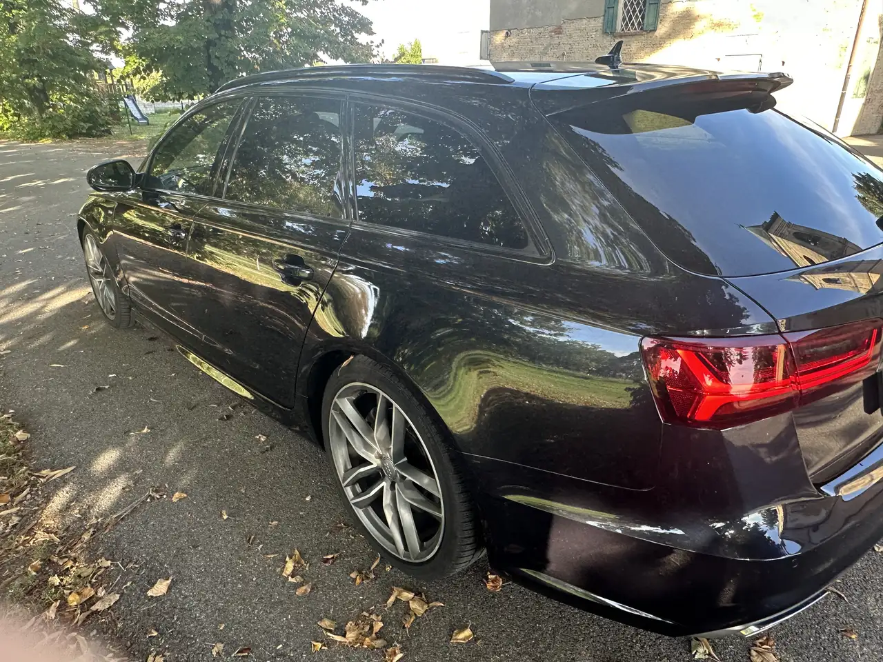 Audi A6 e-tron