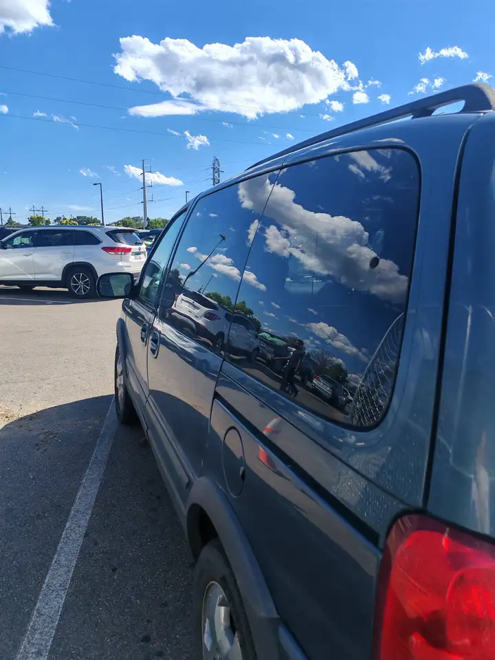 Pontiac Montana снимка Pontiac Montana