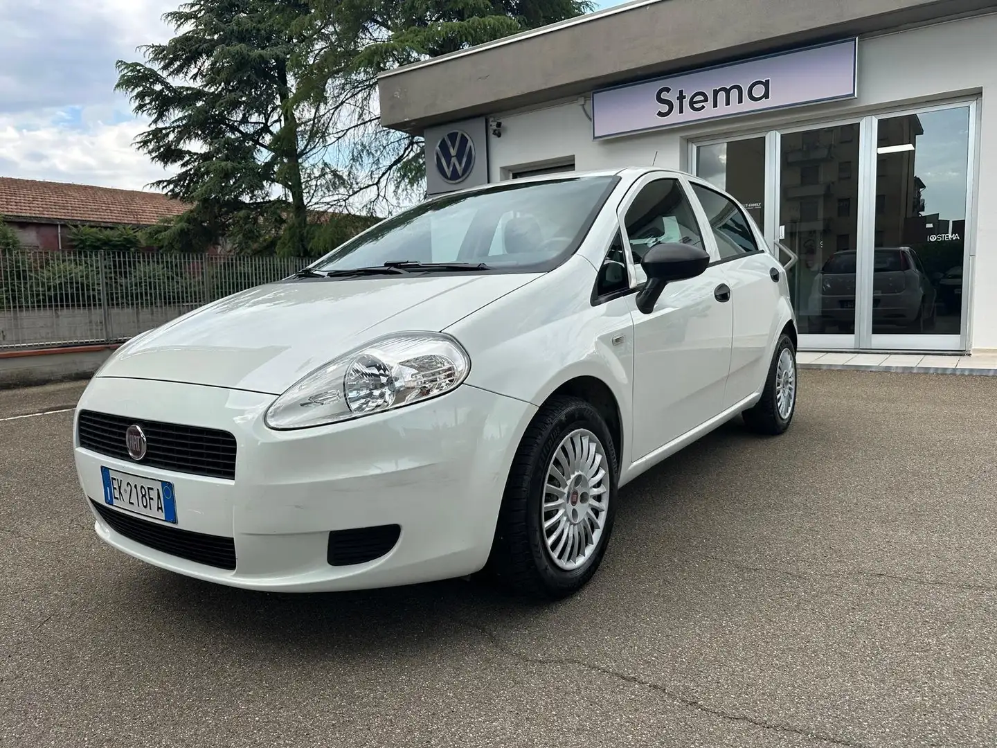 Fiat Grande Punto Grande Punto 5p 1.3 mjt 16v Actual OTTIMA Biały - 1