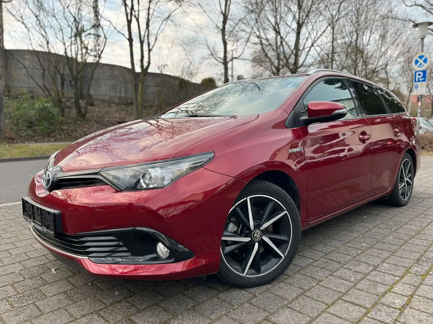 Toyota Auris Touring Sports Hybrid Style|NAVI|Kamera crvena - 1