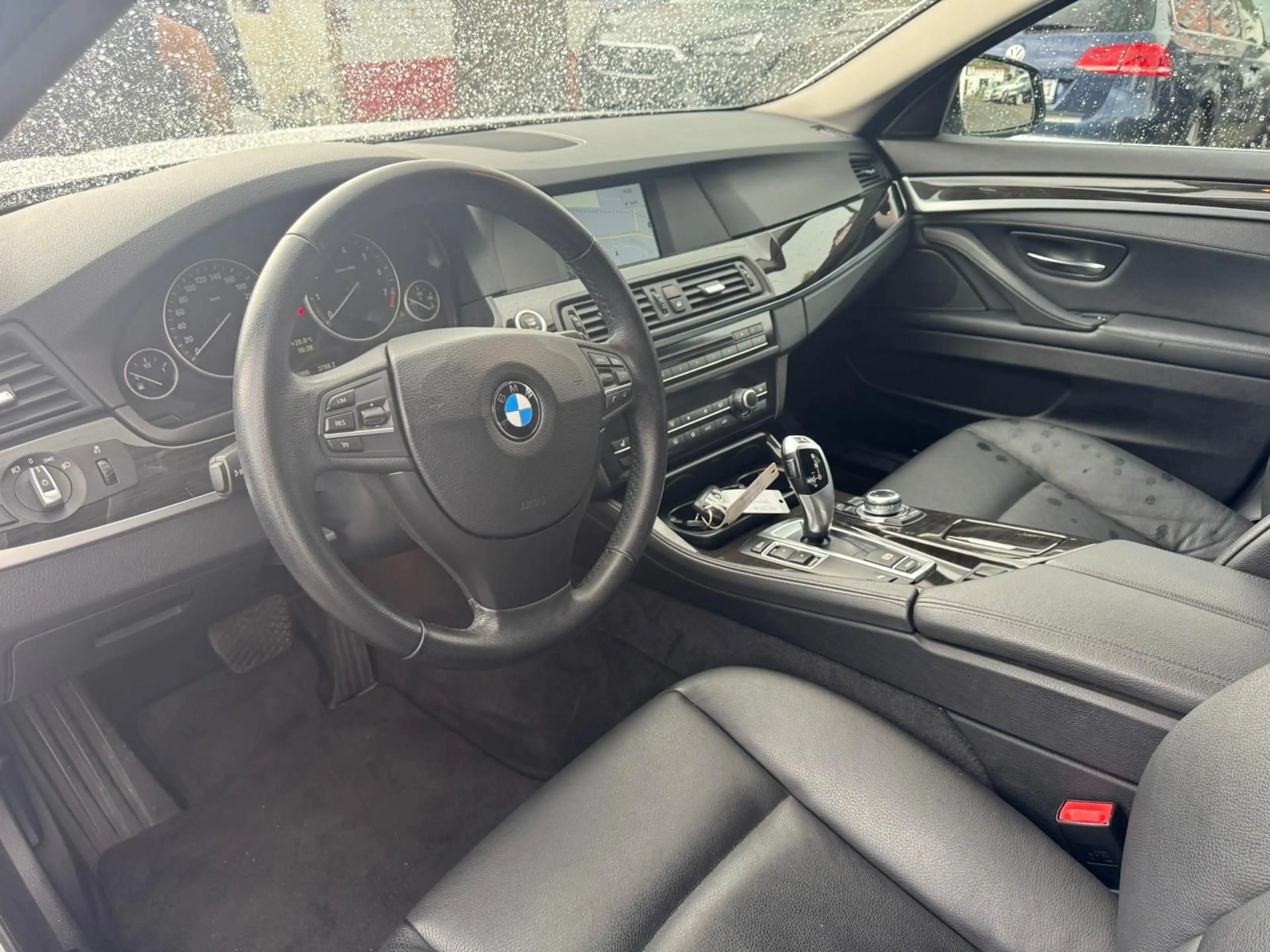 BMW 528 5 Limousine 528 i — photo 13