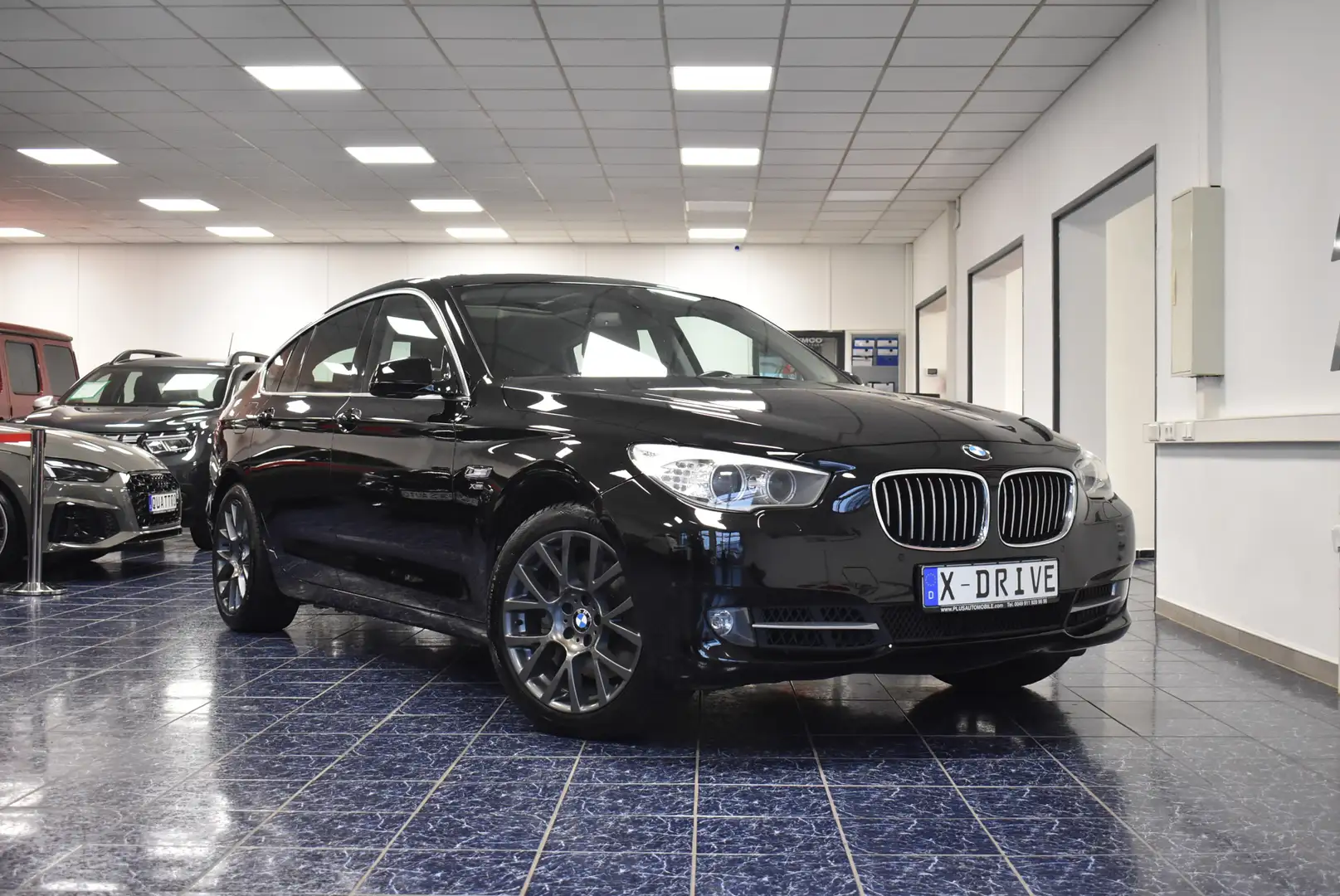 BMW 535 d xDrive Autom Navi Xenon Leder Kamer Panora Noir - 2