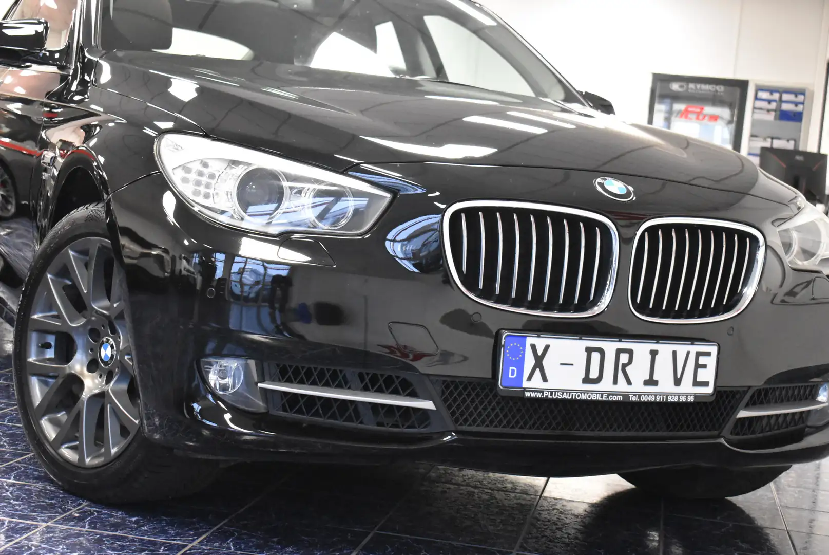 BMW 535 d xDrive Autom Navi Xenon Leder Kamer Panora Noir - 1