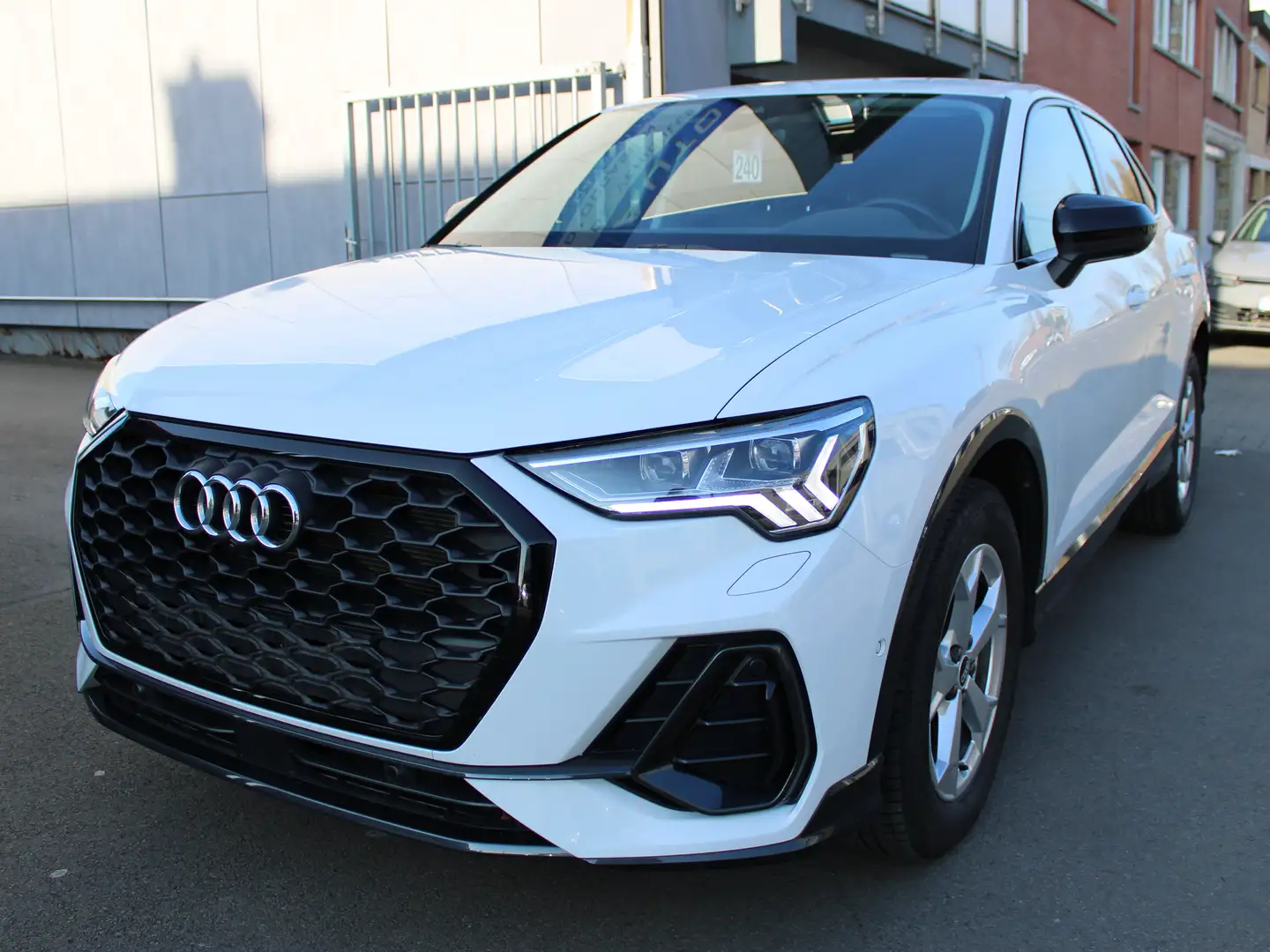 Audi Q3 Sportback 35 TFSI S tronic+CUIR SPORT+CAMERA Blanc - 1