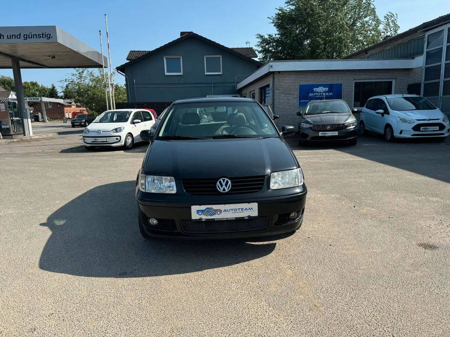 Volkswagen Polo 1,4l AUTOMATIK/HU+SERVICE NEU/KLIMA/EFH Fekete - 2