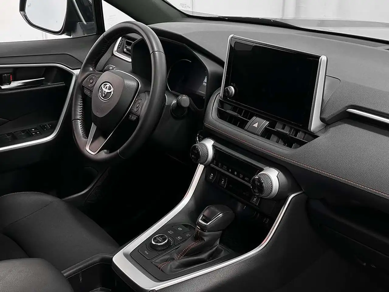 Toyota RAV 4 Prime снимка Toyota RAV 4 Prime
