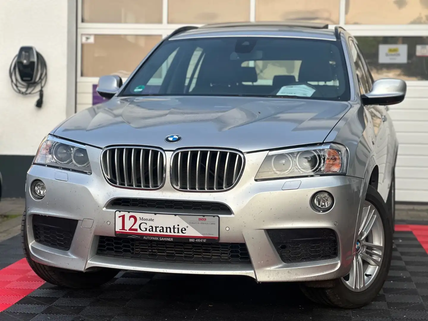 BMW X3 xDrive 28 i M SPORTPAKET* Argent - 2