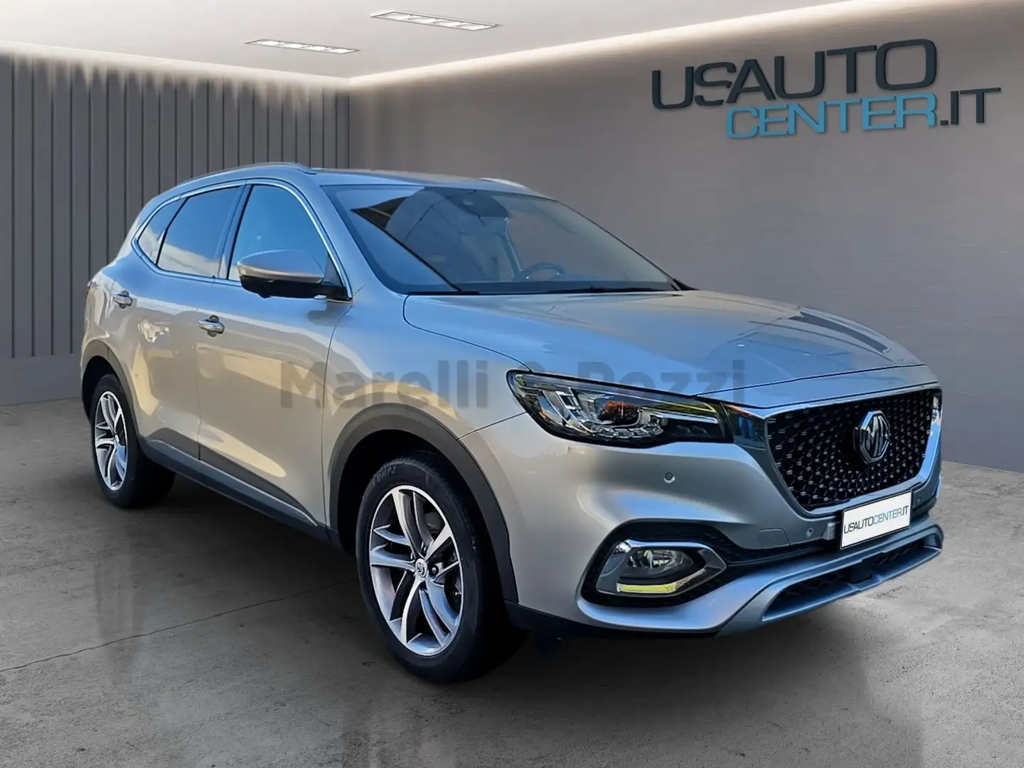 MG EHS Plug-in Hybrid Exclusive Silber - 2