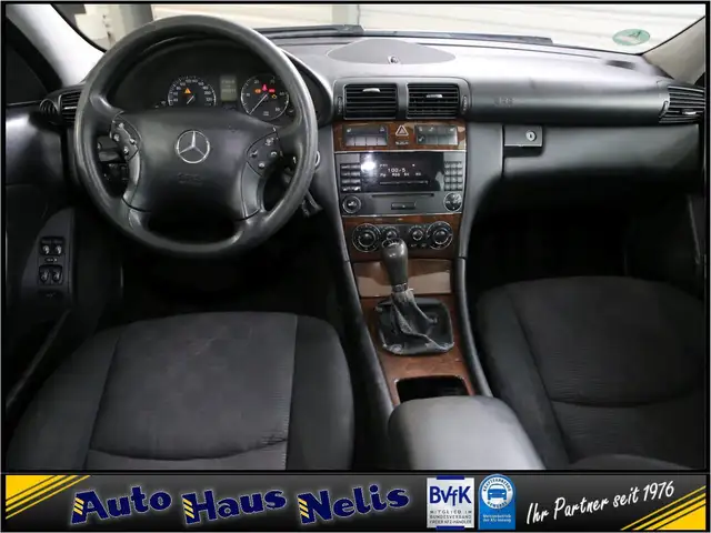 Mercedes-Benz C-Class view 10