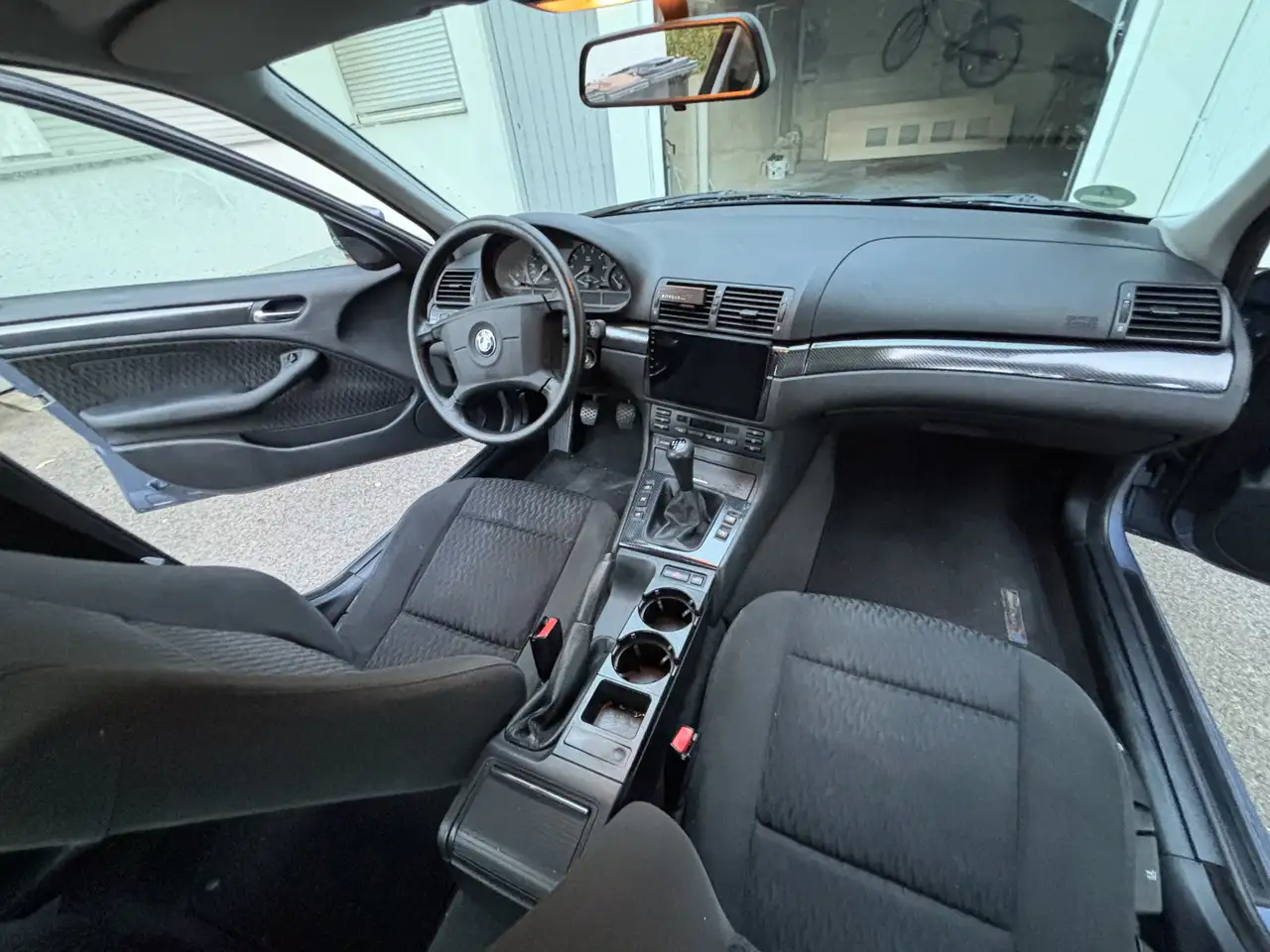 BMW 318i, foto 9
