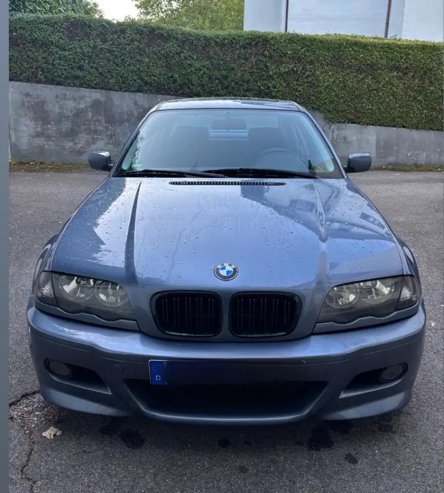 BMW 318i, foto 2