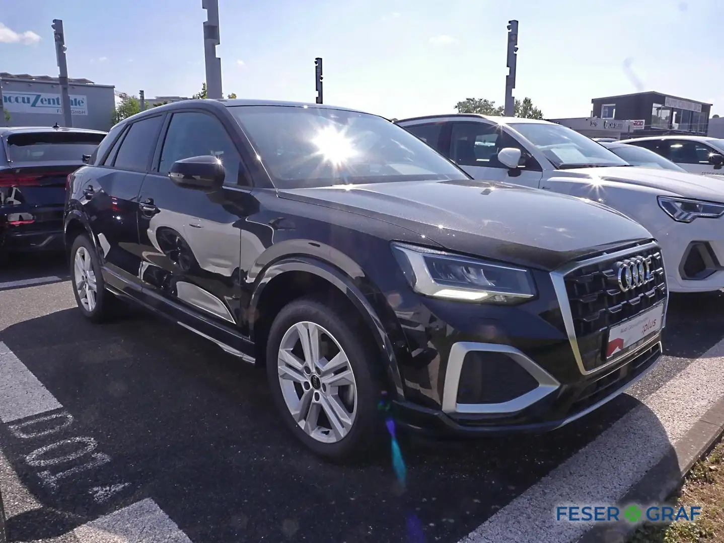Audi Q2 advanced 35 TFSI S tronic Pano V-Cockpit PDC Schwarz - 2