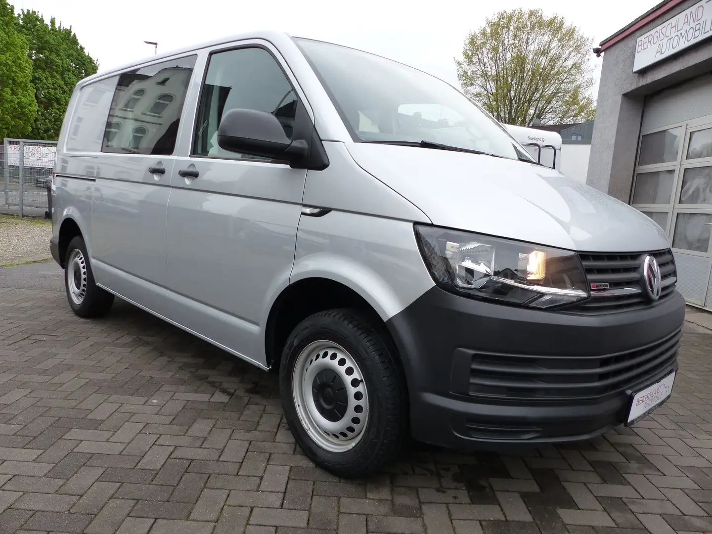 Volkswagen T6 Transporter Mixto Plus DSG, 4-motion,5-Sitzer Silber - 1