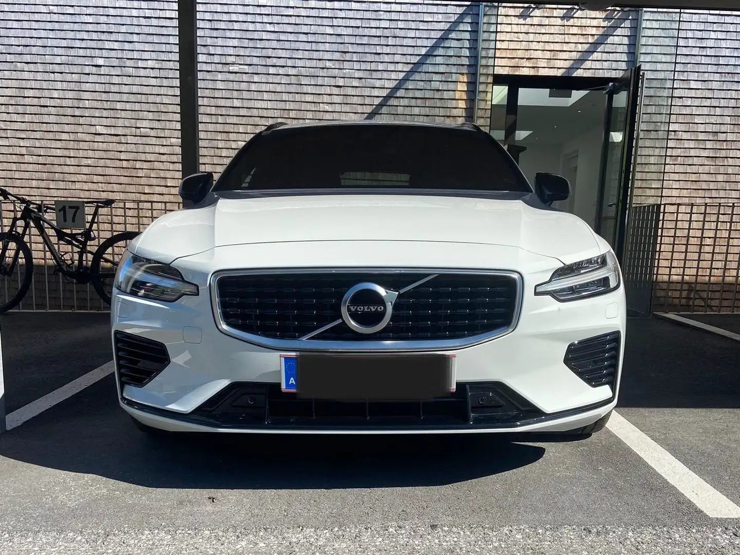 Volvo V60 T6 Twin Engine R-Design Geartronic Weiß - 2