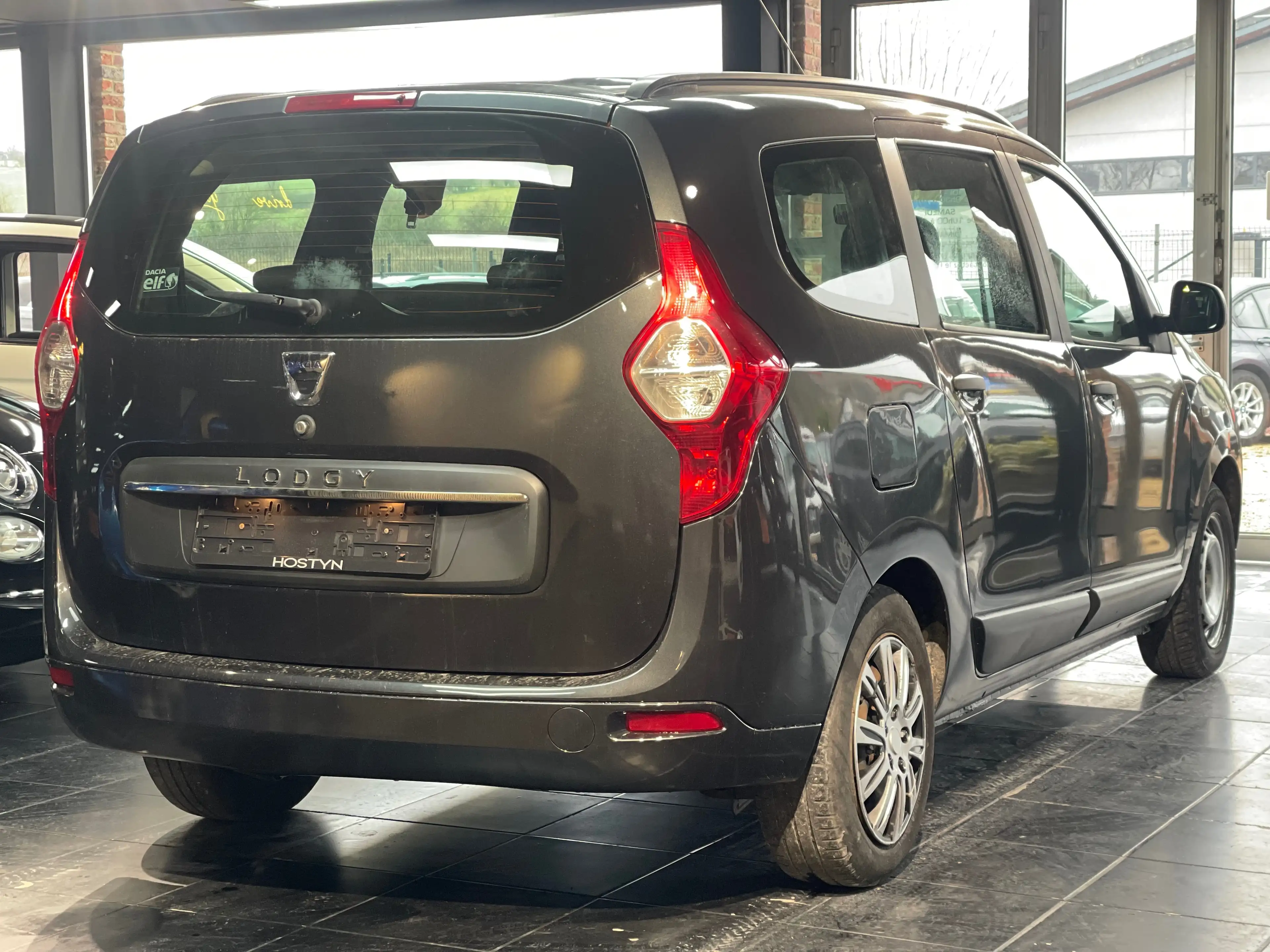 Dacia Lodgy 1.6i 7pl.*GARANTIE 1AN*1ER MAIN — photo 4