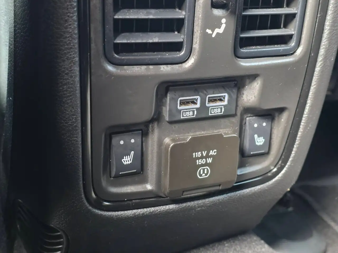 Dodge Durango снимка Dodge Durango