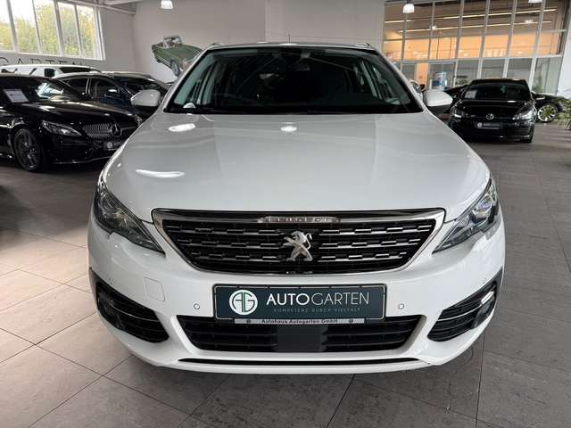 Peugeot 308 SW Allure*Navi&Kamera*AHK.leder*1.Hand