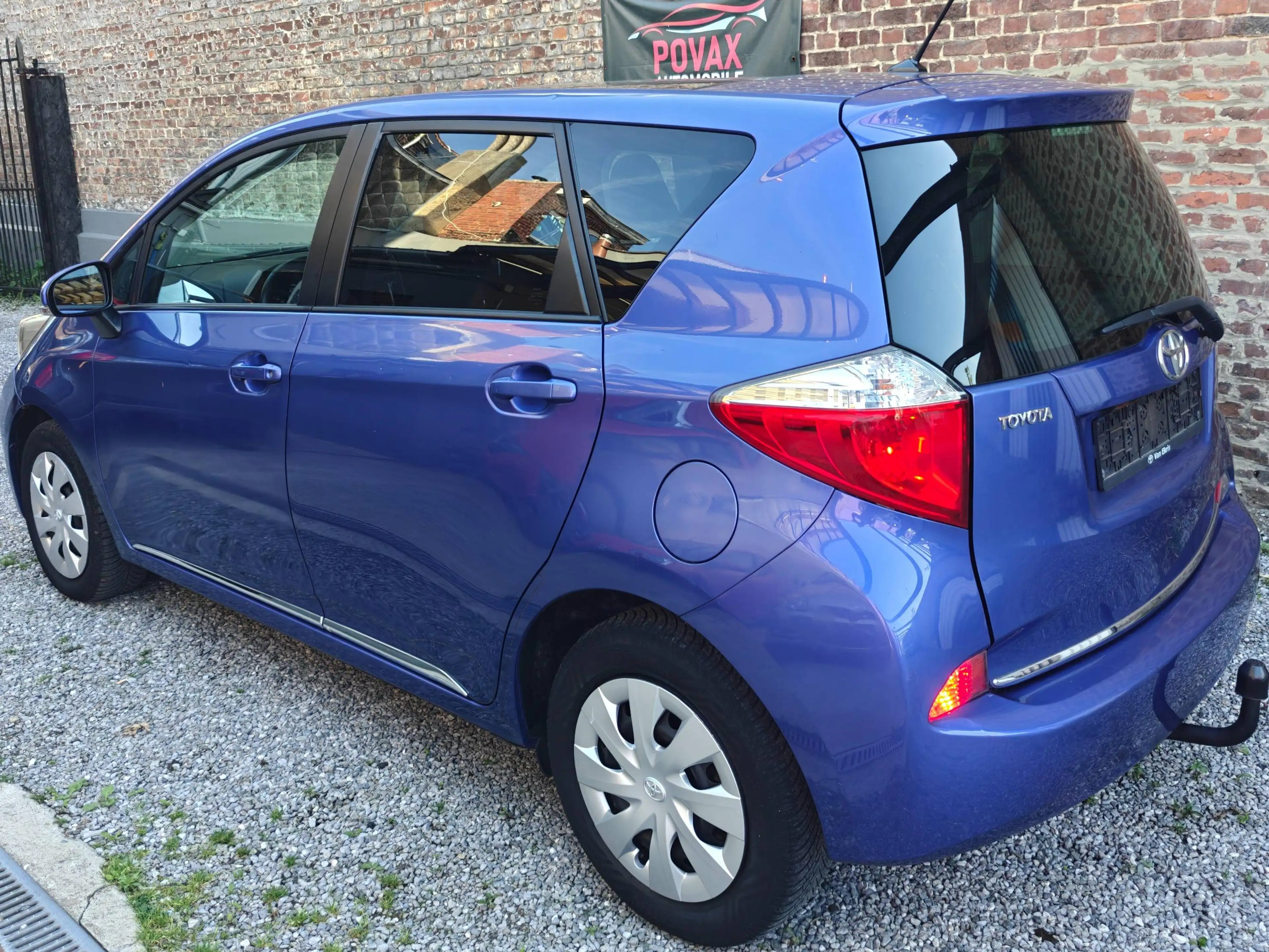 Toyota Verso-S Verso S 1.33 VVT-i Sol Multidrive S — photo 2