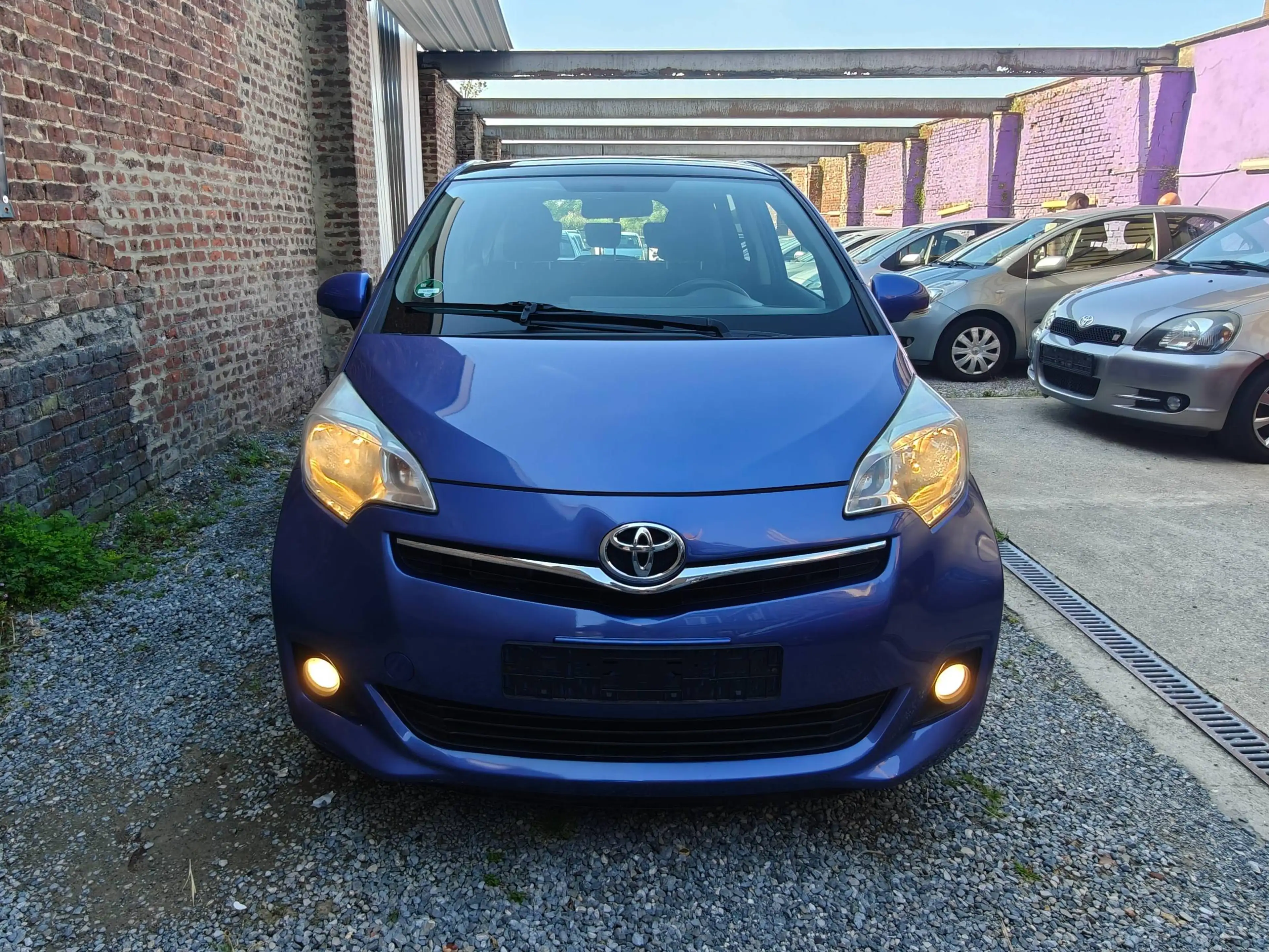 Toyota Verso-S Verso S 1.33 VVT-i Sol Multidrive S — photo 5