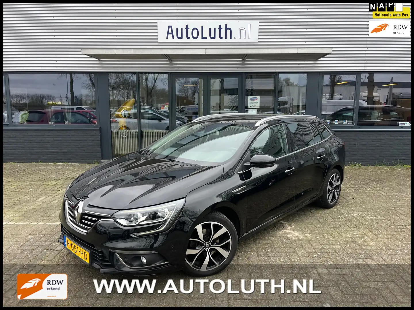 Renault Megane Estate 1.3 TCe Bose / Automaat Nero - 1