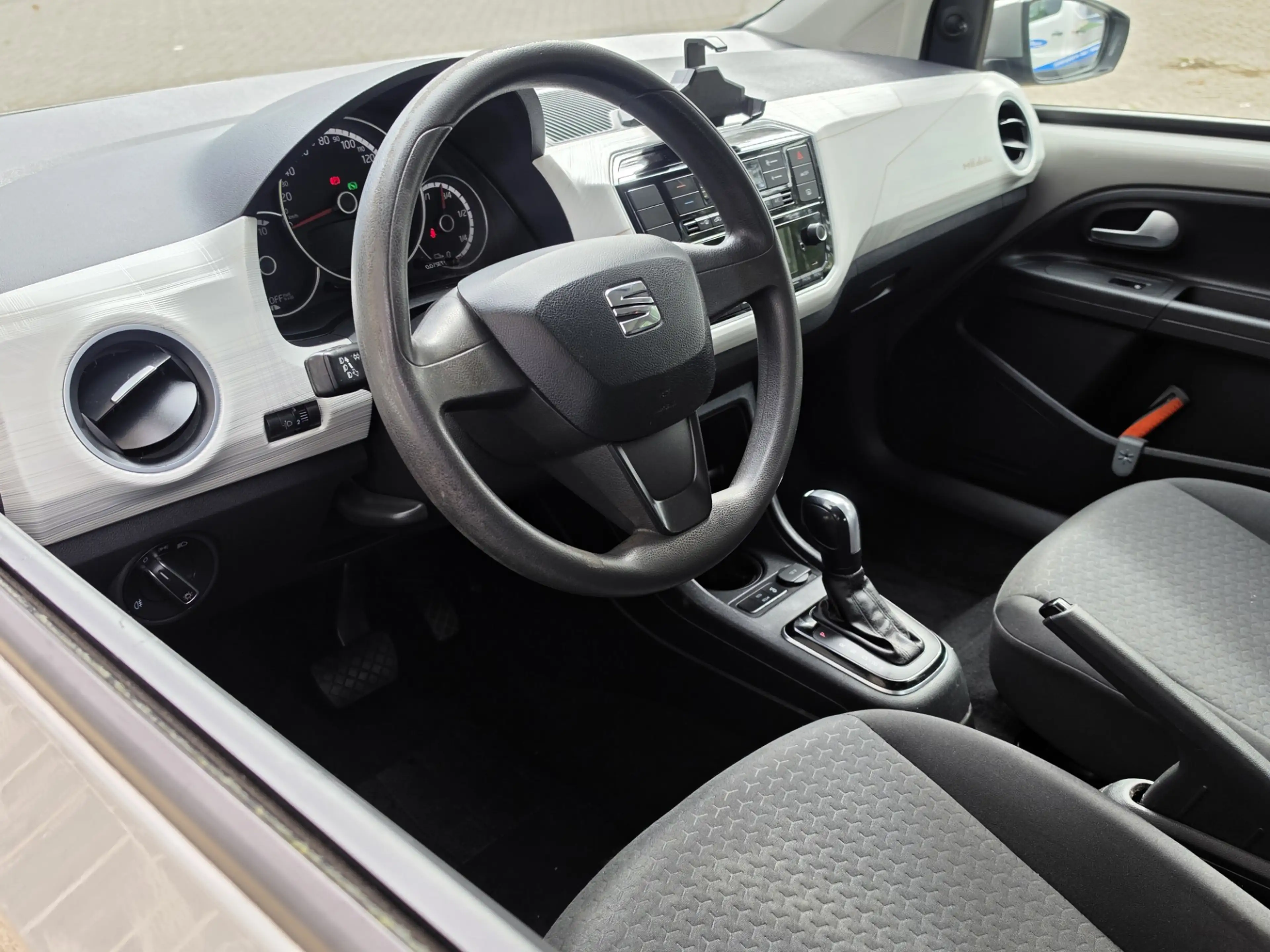 SEAT Mii Electric Automaat Airco 5 Deurs New Apk Aflevering — photo 9