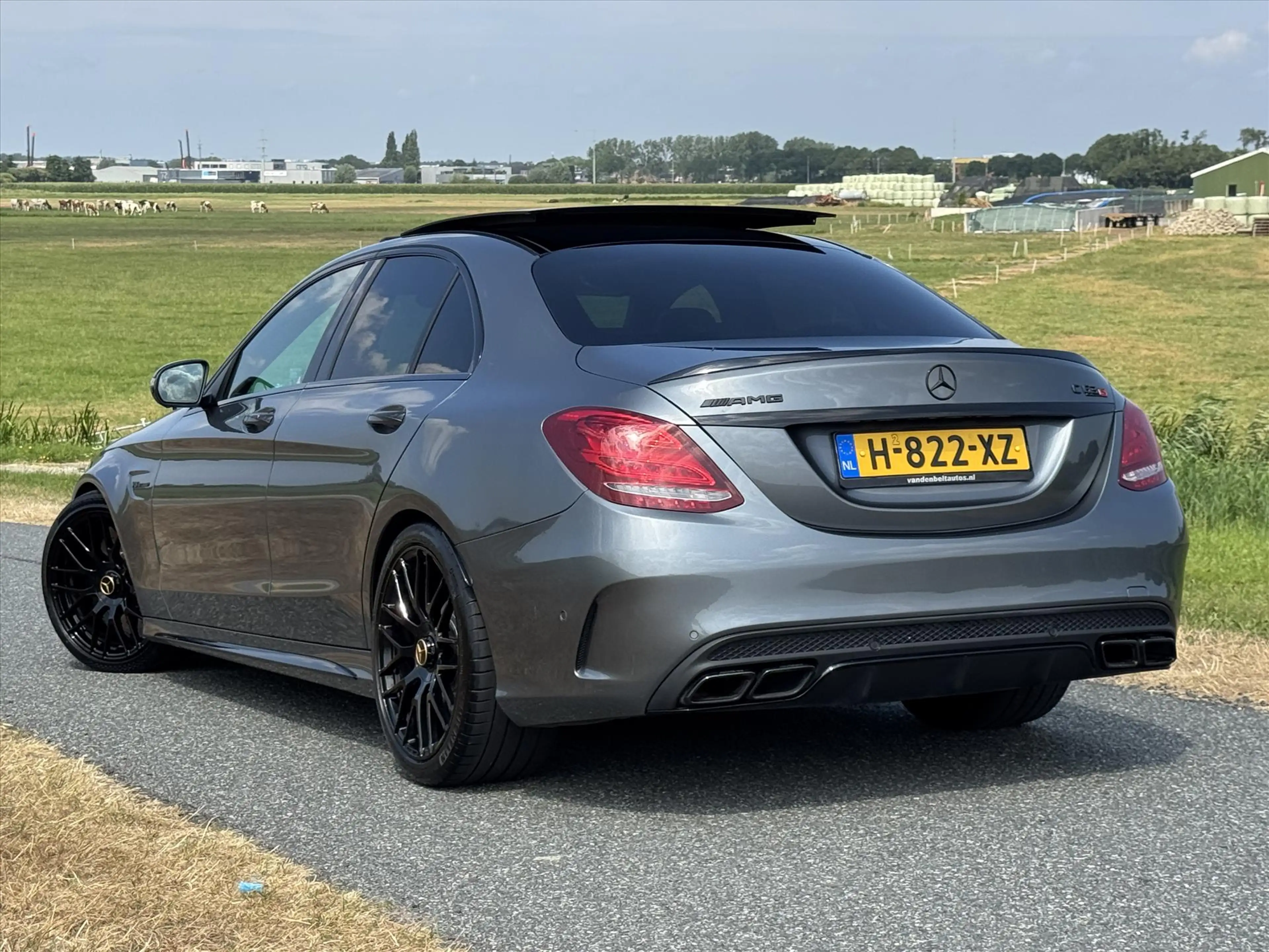 Mercedes-Benz C 63 AMG C63 S 510PK / Full Option / Pano / Keramisch / Sch — photo 4
