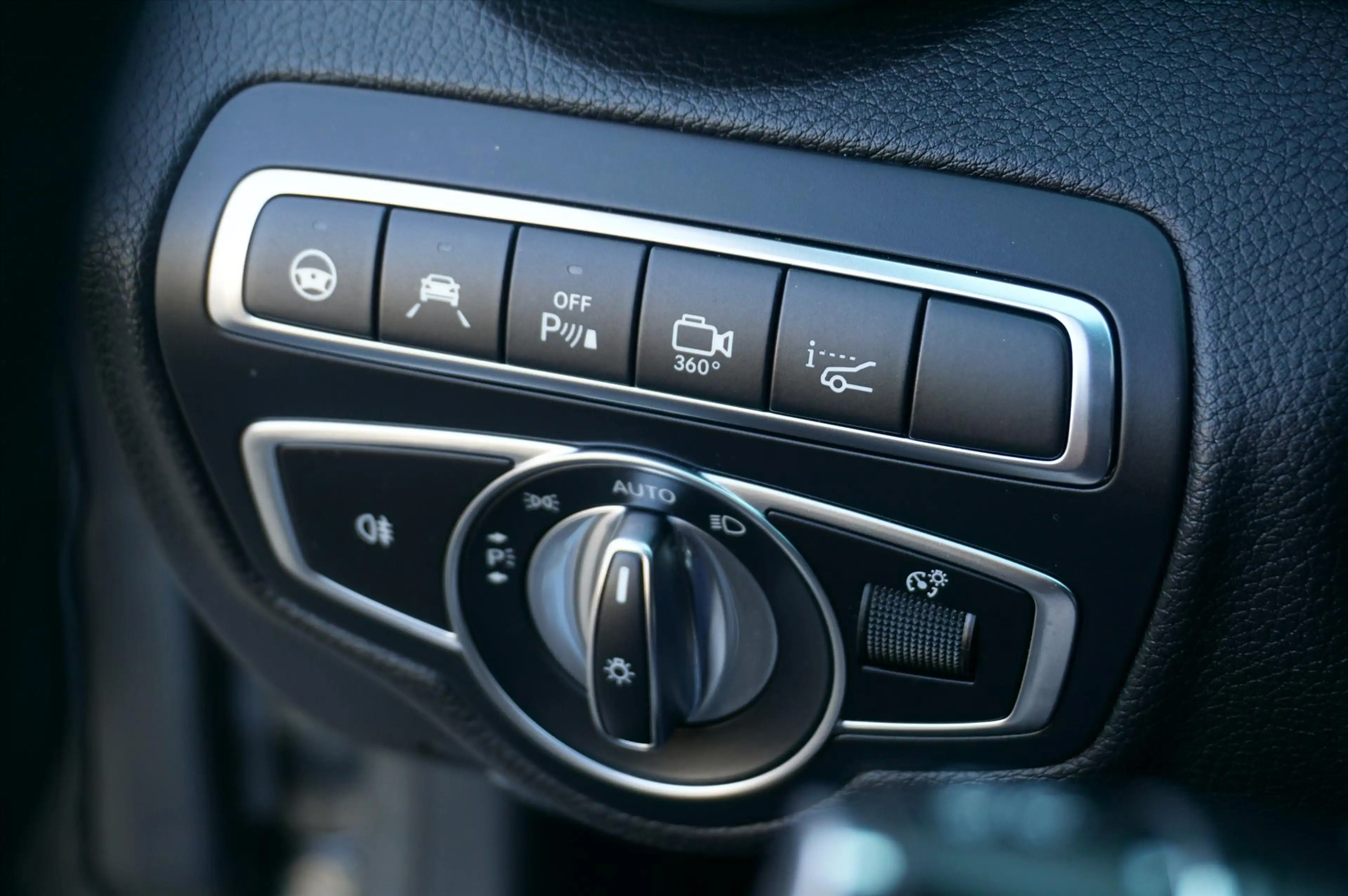 Mercedes-Benz C 63 AMG C63 S 510PK / Full Option / Pano / Keramisch / Sch — photo 15