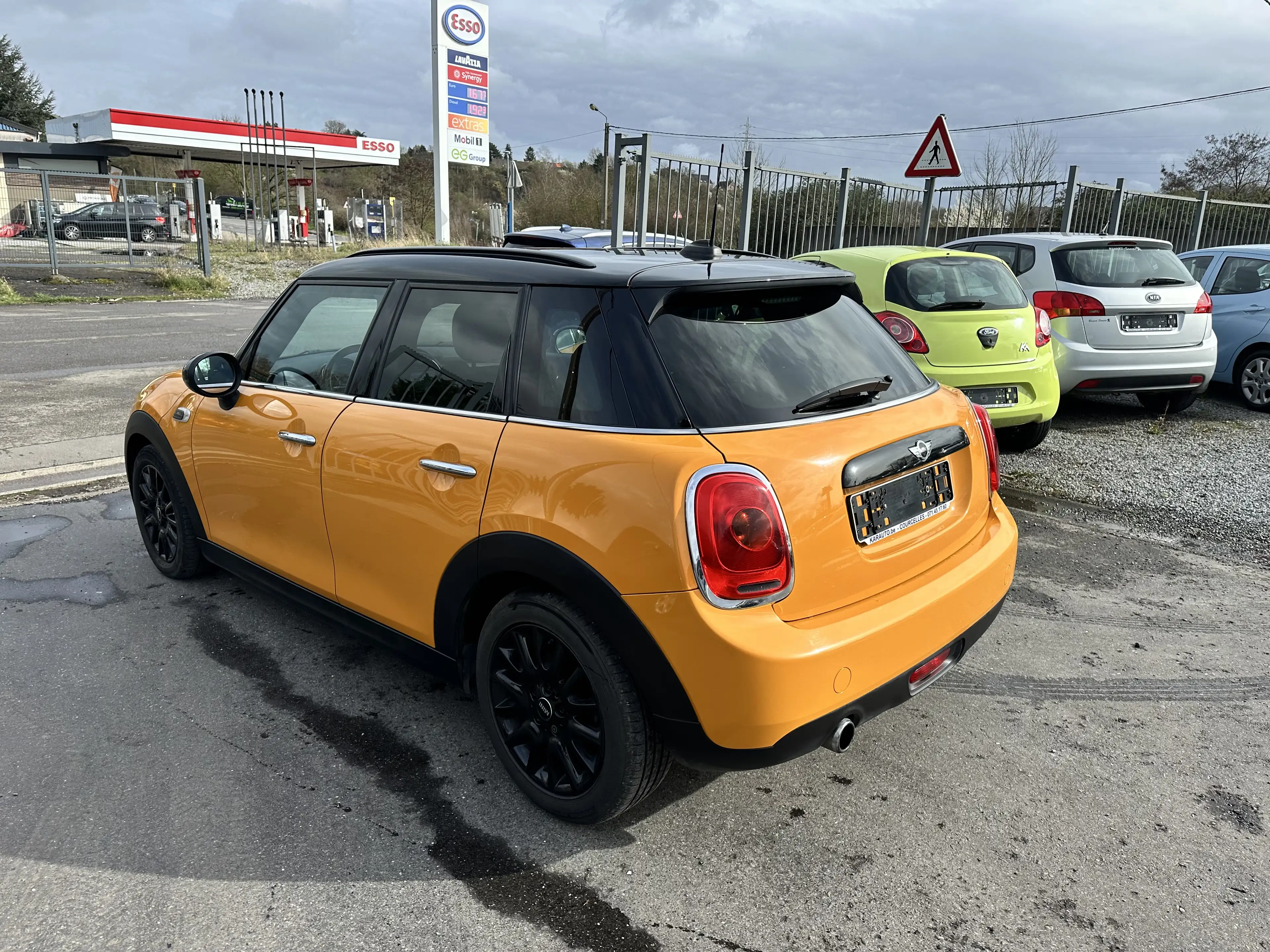 MINI Cooper D Mini 1.5 D Cooper — photo 6