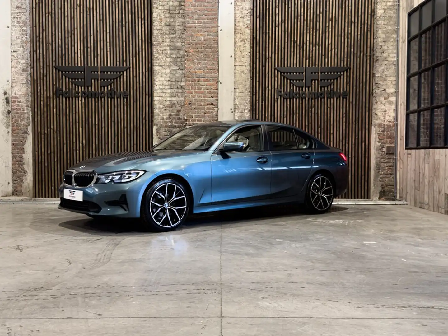 BMW 318 dA*AUT*SCHUIFDAK*DAB*NAVI PRO*ZETELVERW.*LED* Blau - 2