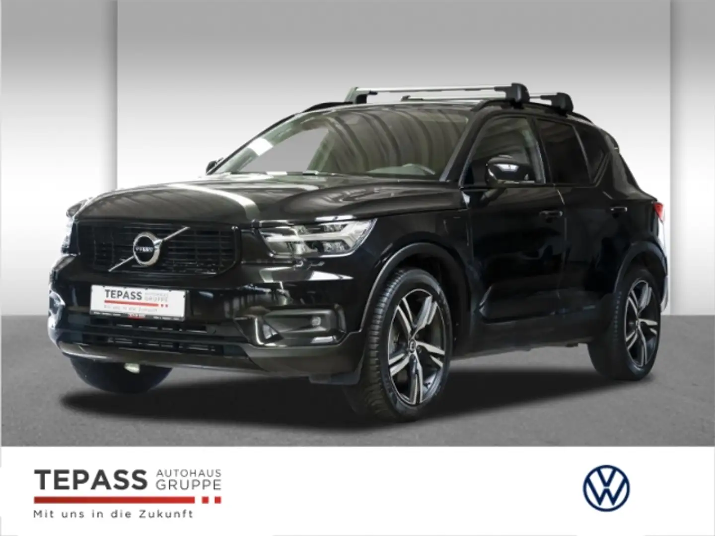 Volvo XC40 Recharge Plug-In Hybrid 2WD R Design GJR INTELLISA Schwarz - 1