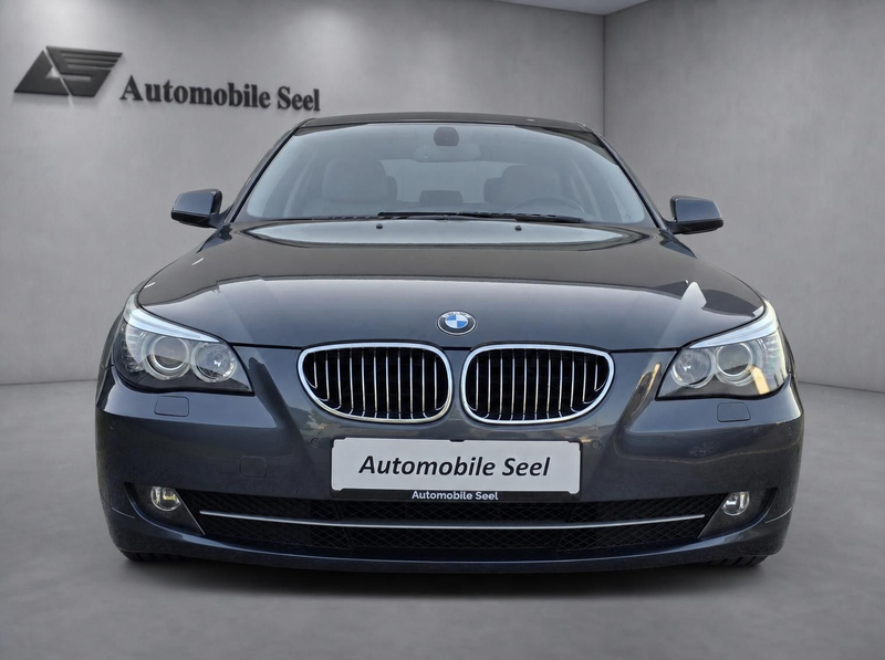 BMW 523 i Limousine — photo 2