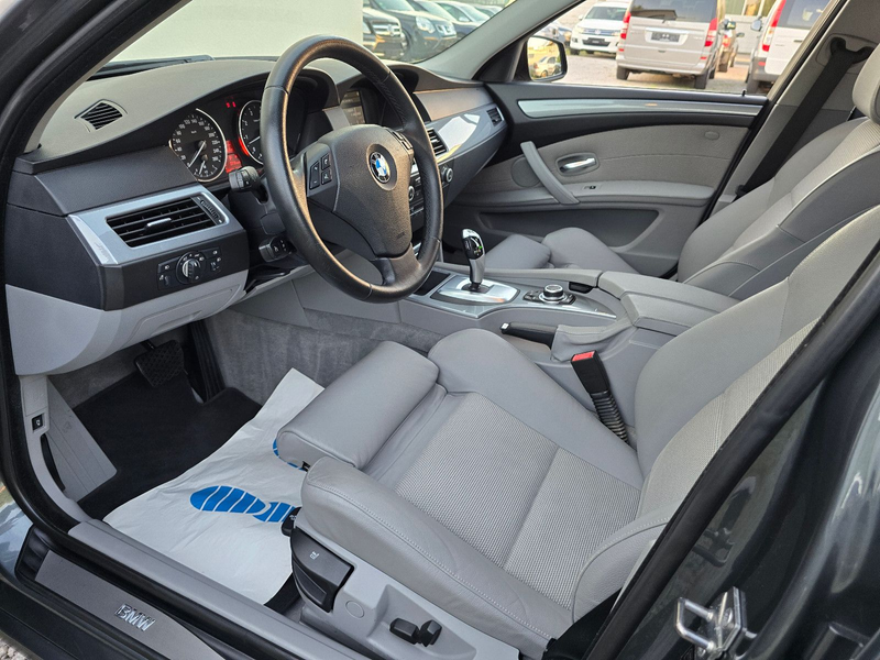 BMW 523 i Limousine — photo 9