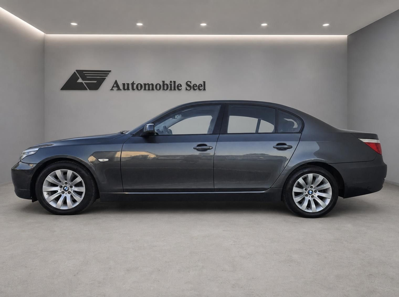 BMW 523 i Limousine — photo 8