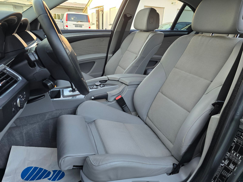 BMW 523 i Limousine — photo 10