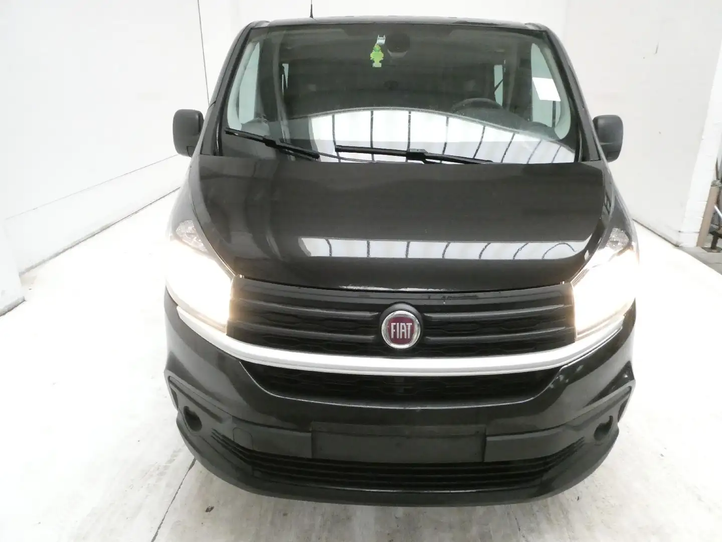 Fiat Talento 1.6d Talento Gris - 2