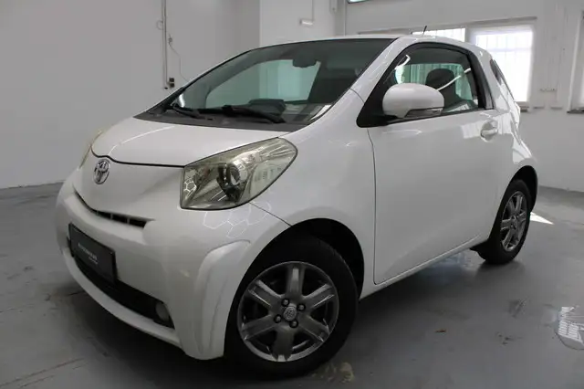 Toyota iQ Ncollection 1.Hand/CD/ALU/el.Fenster/KLIMA